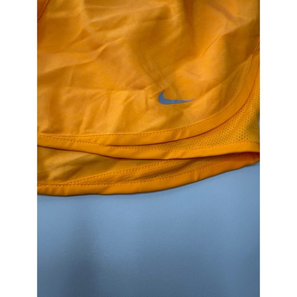 Nike Womens Dri-FIT Tempo Running Shorts Orange XSmall NEW - Picture 6 of 8